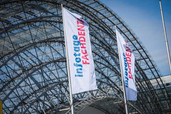 Auftakt der infotage FACHDENTAL in Leipzig ein Erfolg